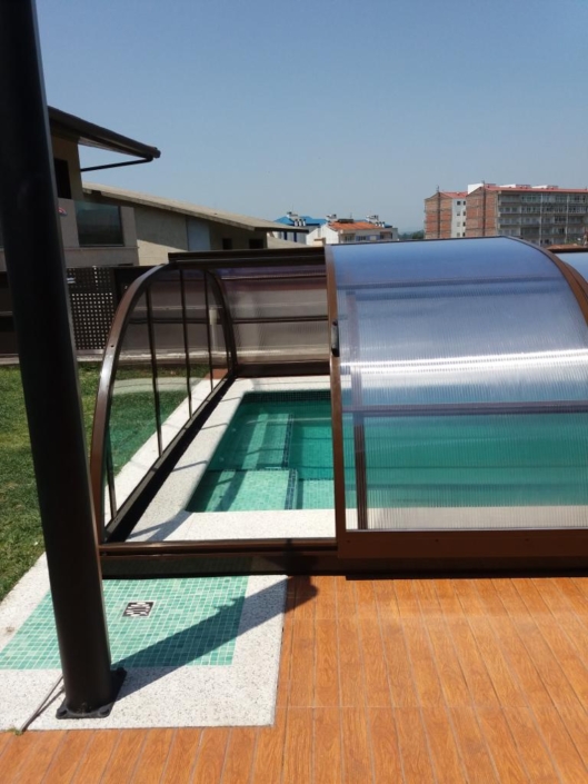 Cubierta de piscina para ático